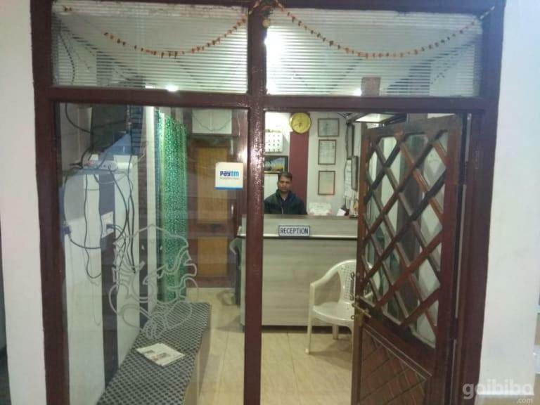 דלהאוזי Hotel Basera מראה חיצוני תמונה